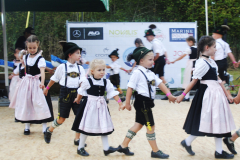 Pruttinger-Trachtenkinder-856